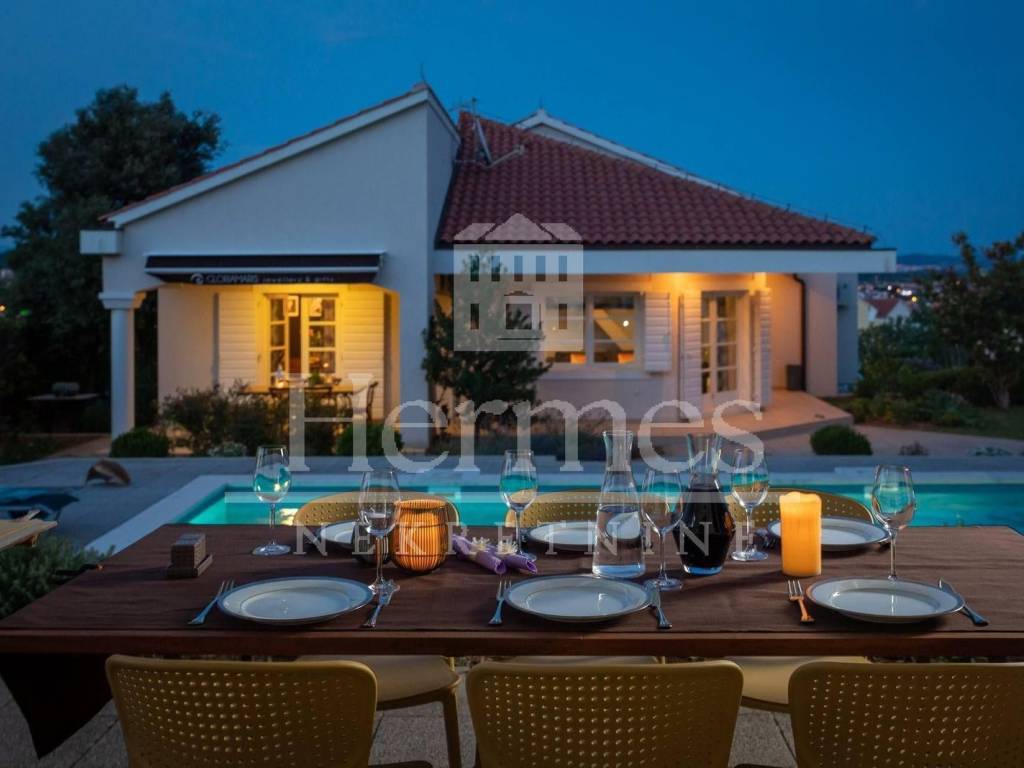 Luksuzna vila, Prodaja, Vodice, Vodice