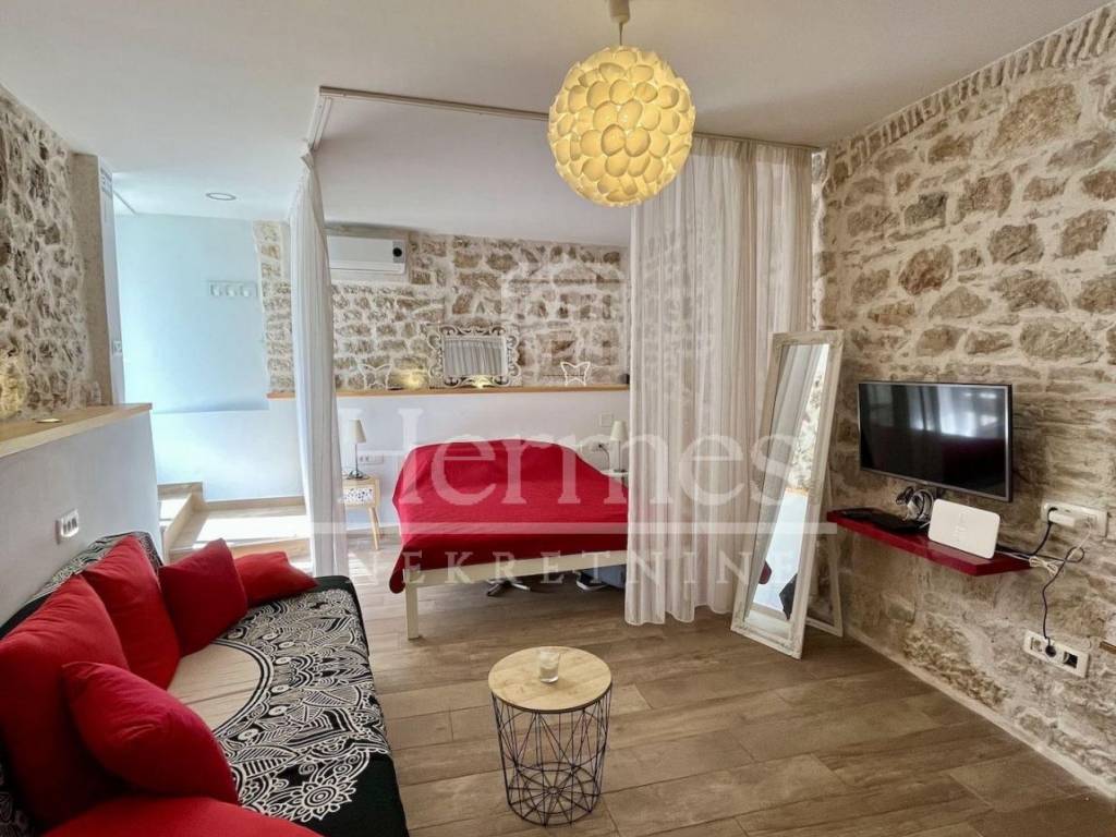 Stan u kući, Prodaja, Šibenik, Šibenik
