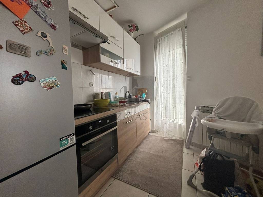 Stan u zgradi, Prodaja, Zagreb, Donja Dubrava