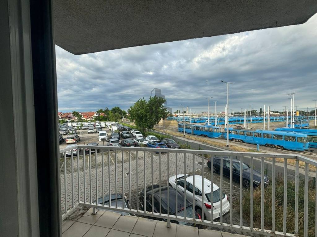 Stan u zgradi, Prodaja, Zagreb, Donja Dubrava