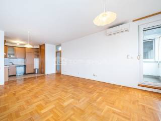 Ured, Najam, Zagreb, Donja Dubrava