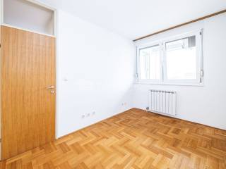 Ured, Najam, Zagreb, Donja Dubrava