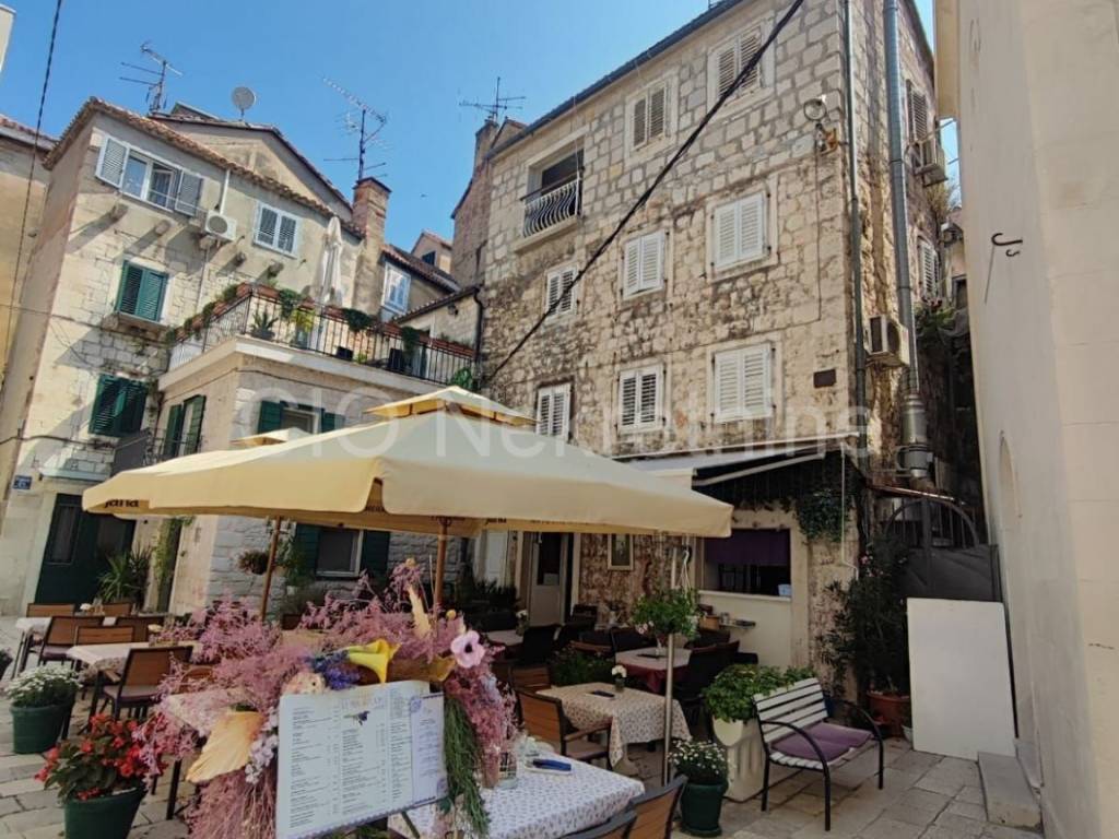 Stambeno poslovni objekt, Prodaja, Split, Split
