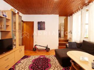 Stan u starijoj zgradi, Prodaja, Rovinj, Rovinj