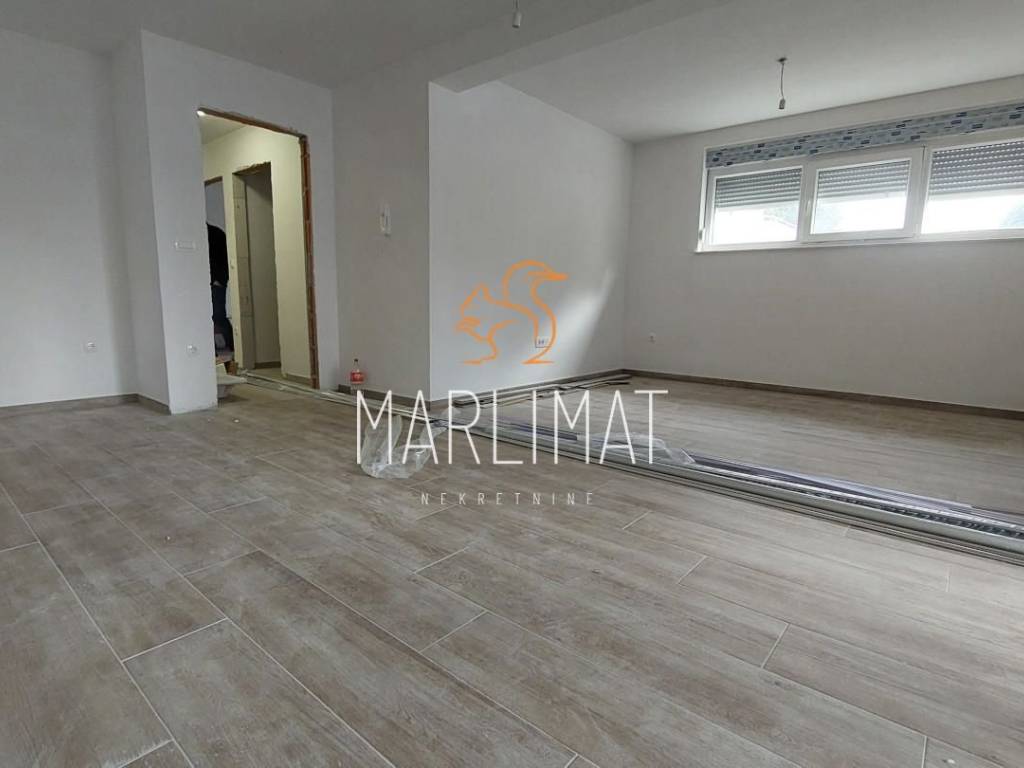 Apartman na moru, Prodaja, Kolan, Mandre