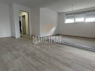 Apartman na moru, Prodaja, Kolan, Mandre