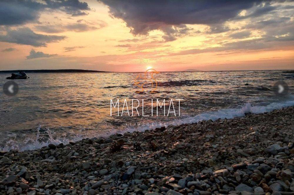 Apartman na moru, Prodaja, Kolan, Mandre