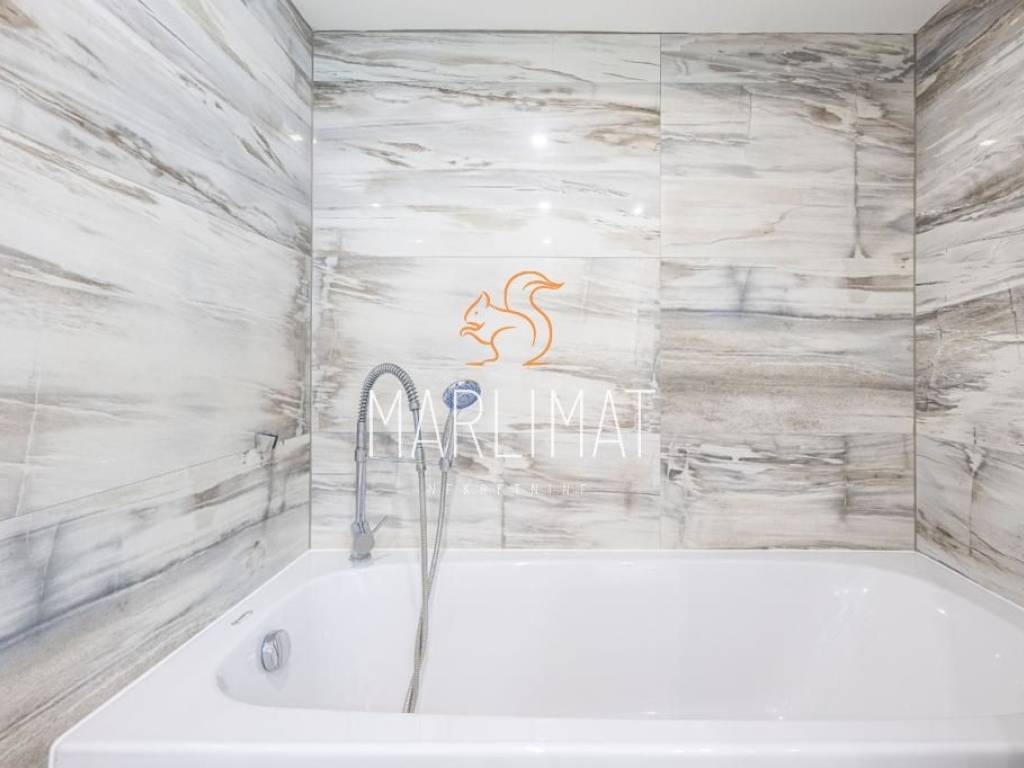 Apartman na moru, Prodaja, Novalja, Stara Novalja