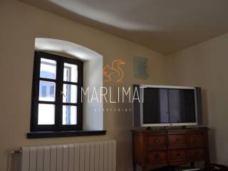 Kamena kuca, Prodaja, Jelsa, Jelsa