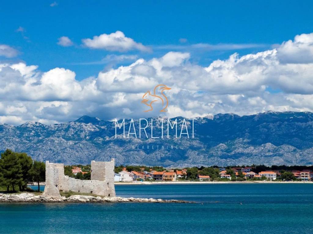 Apartman na moru, Prodaja, Vir, Vir