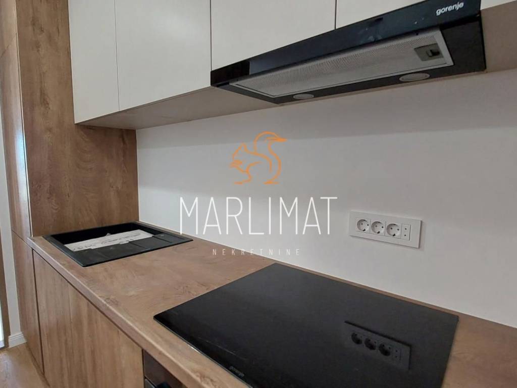 Apartman na moru, Prodaja, Povljana, Povljana