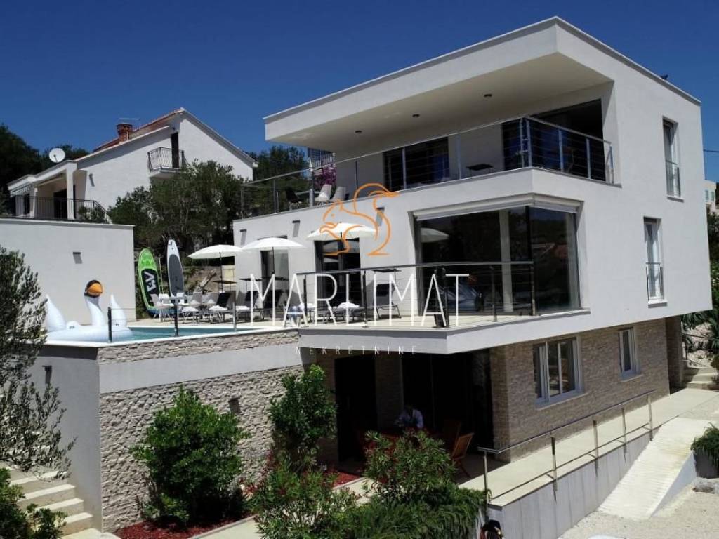 Obiteljska kuca, Prodaja, Novalja, Lun