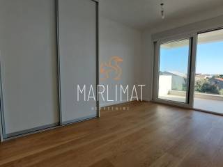 Apartman na moru, Prodaja, Povljana, Povljana