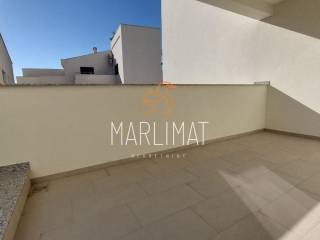 Apartman na moru, Prodaja, Povljana, Povljana