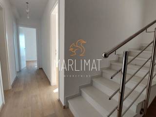 Apartman na moru, Prodaja, Povljana, Povljana