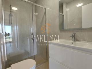 Apartman na moru, Prodaja, Povljana, Povljana