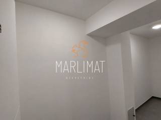 Apartman na moru, Prodaja, Povljana, Povljana