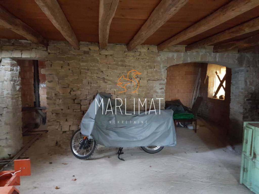 Kuca u nizu, Prodaja, Motovun, Sveti Bartol