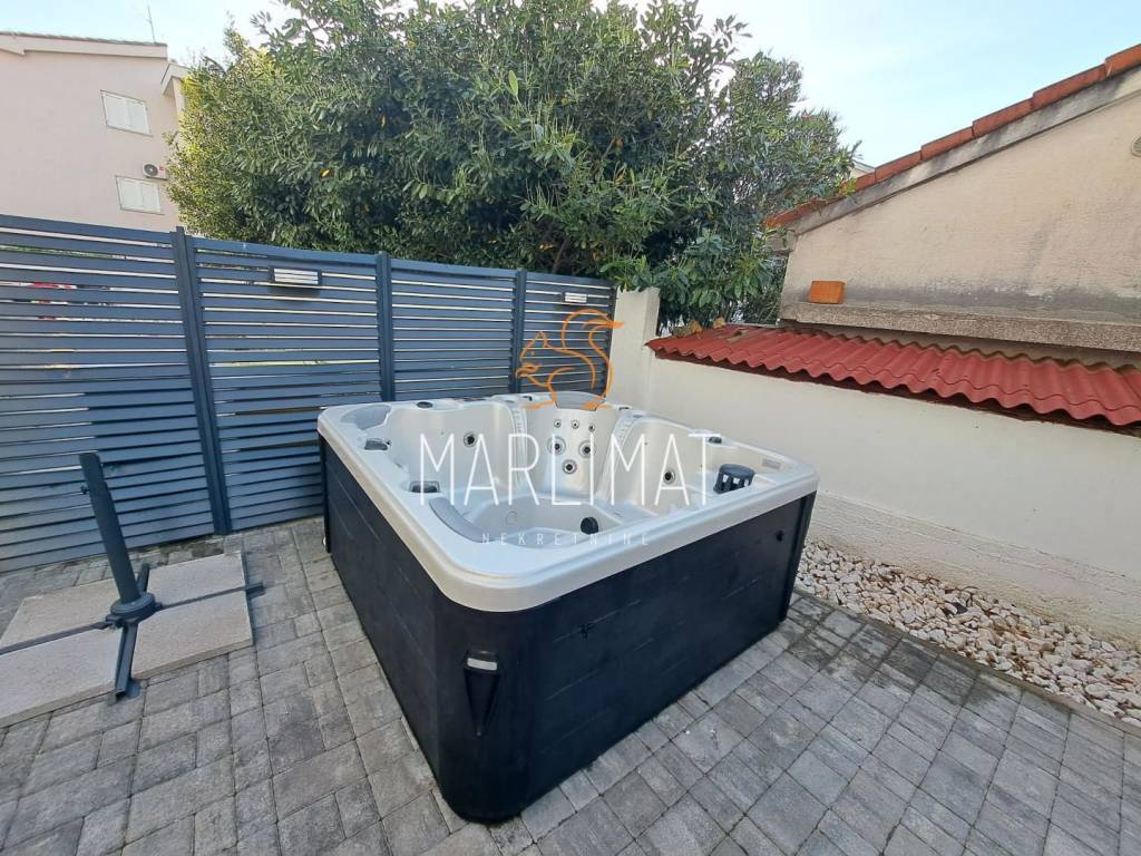 Apartman na moru, Prodaja, Novalja, Novalja