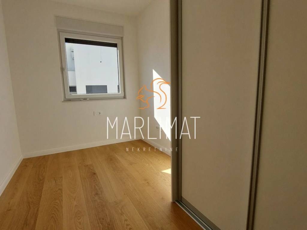 Apartman na moru, Prodaja, Povljana, Povljana