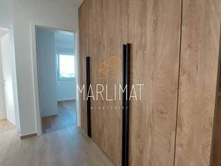 Apartman na moru, Prodaja, Povljana, Povljana