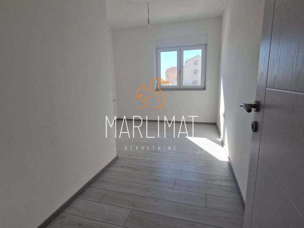 Apartman na moru, Prodaja, Povljana, Povljana