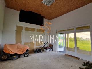 Stambeno poslovni objekt, Najam, Velika Gorica - Okolica, Micevec