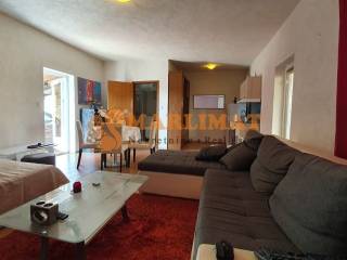 Stambeno poslovni objekt, Najam, Velika Gorica - Okolica, Micevec