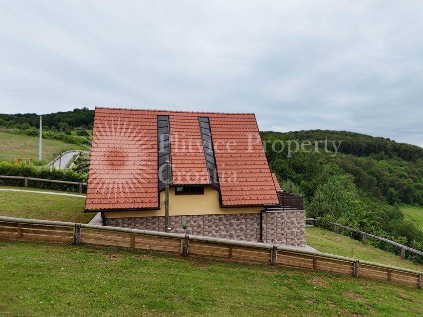Vikend kuća, Prodaja, Barilovići, Mali Kozinac