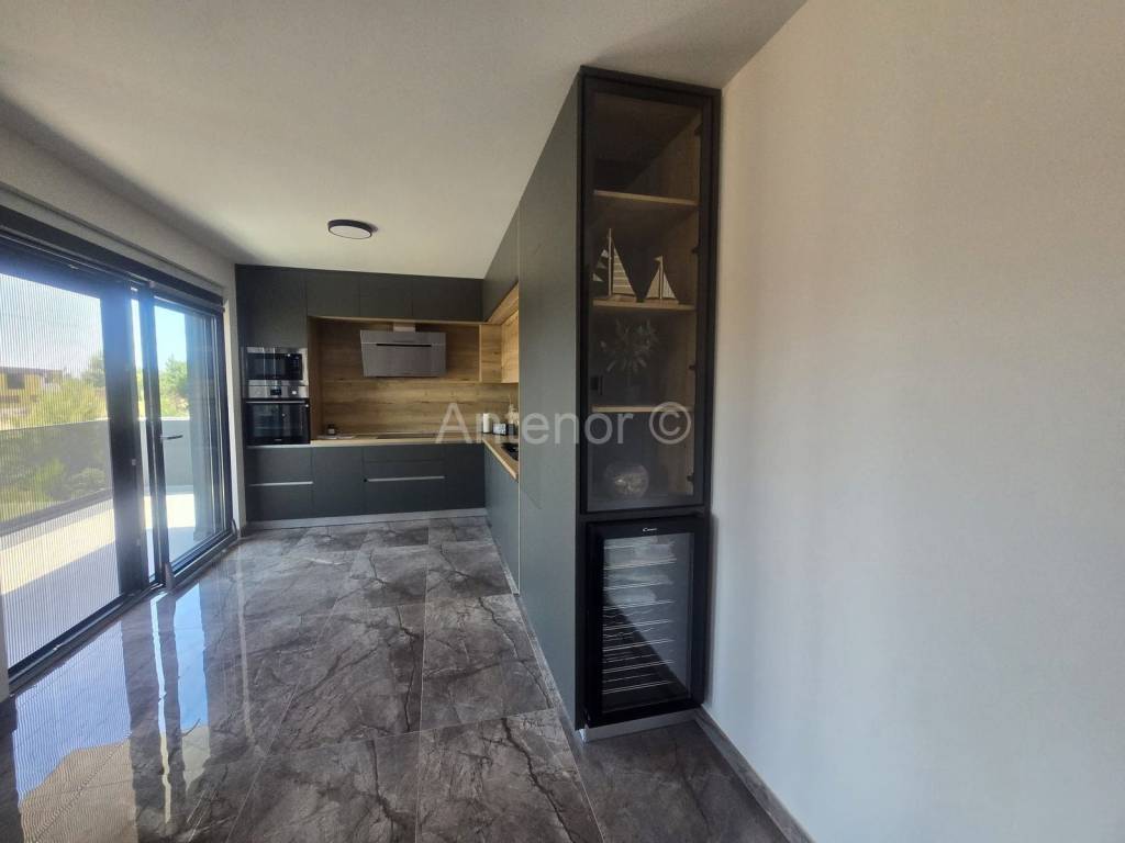 Apartman na moru, Prodaja, Vrsi, Mulo
