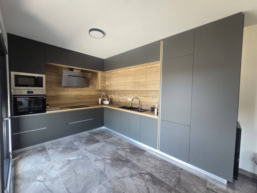 Apartman na moru, Prodaja, Vrsi, Mulo