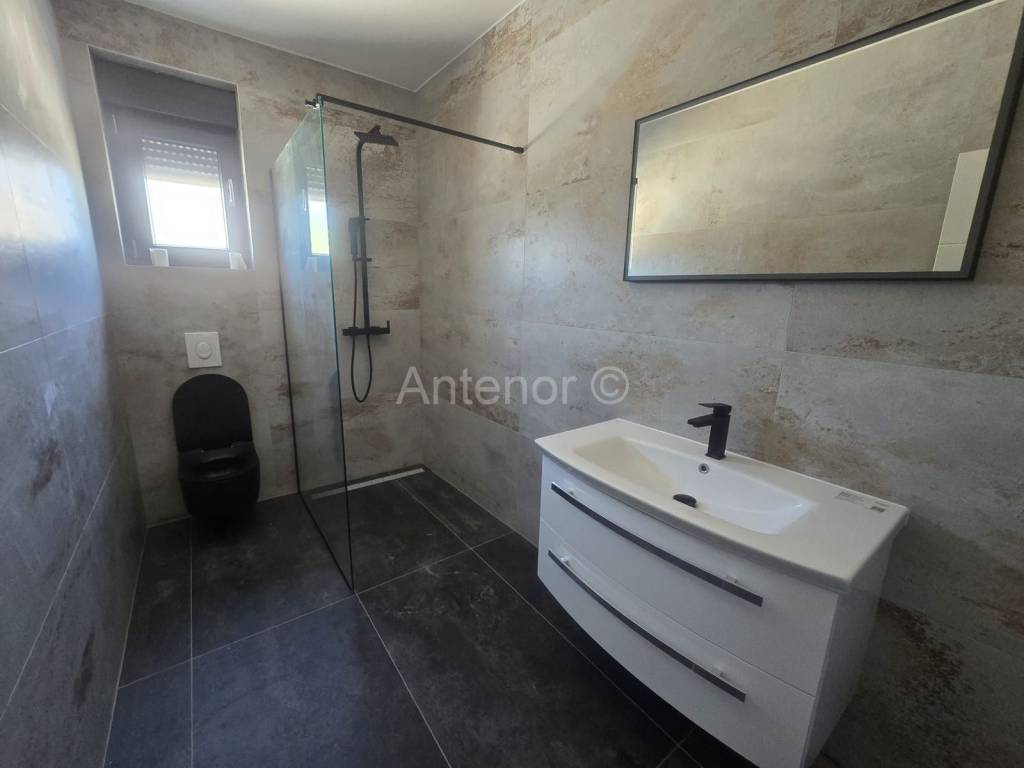 Apartman na moru, Prodaja, Vrsi, Mulo