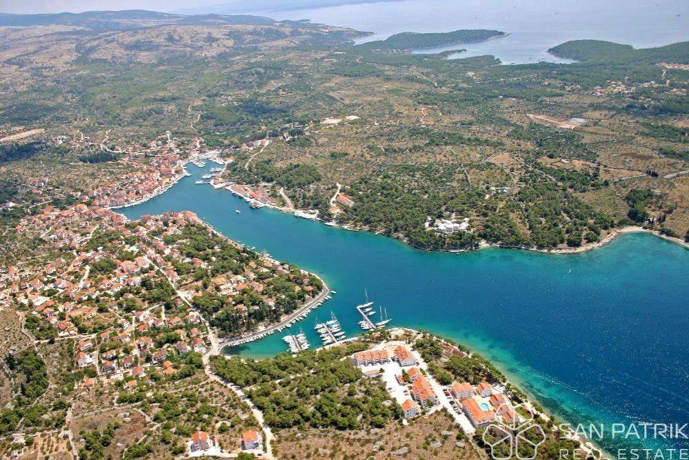 Vila, Prodaja, Milna, Milna