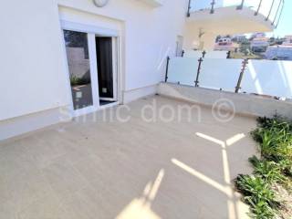 Apartman na moru, Prodaja, Primošten, Primošten