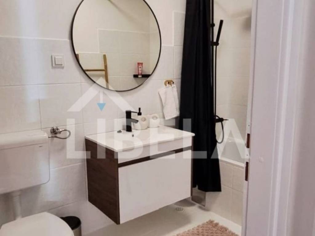 Apartman na moru, Prodaja, Kolan, Mandre