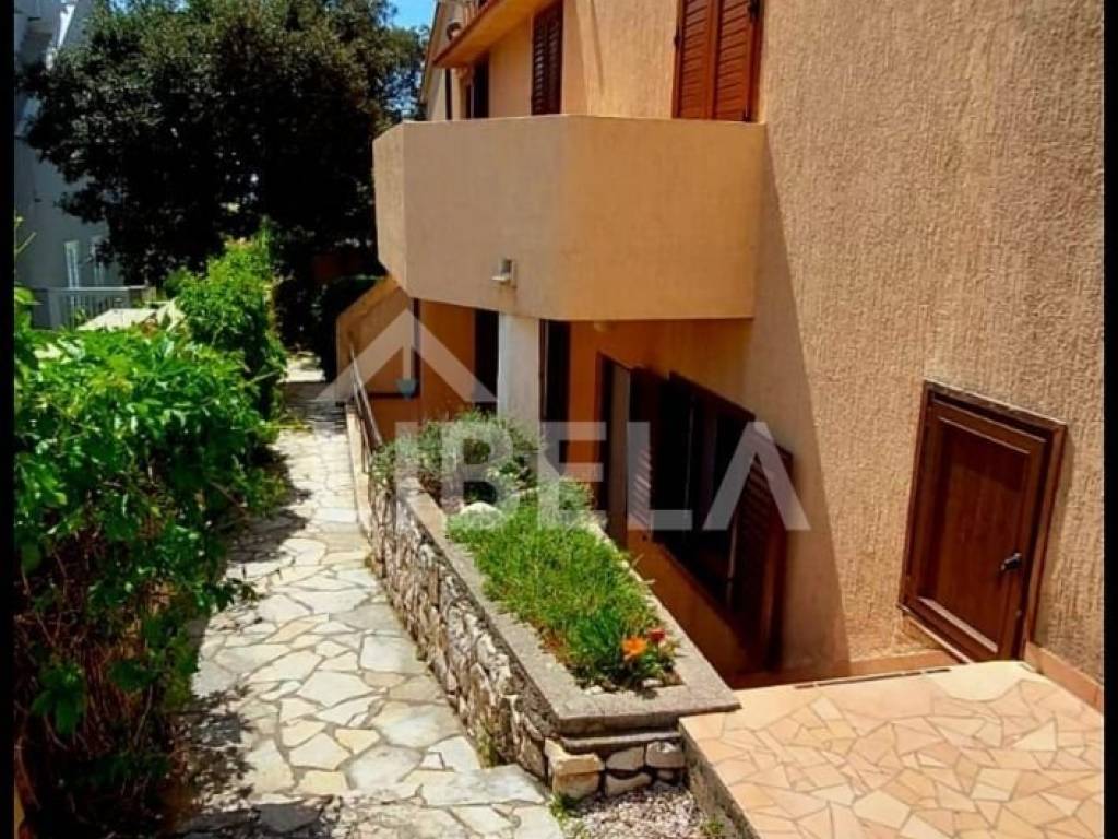 Apartman na moru, Prodaja, Kolan, Mandre