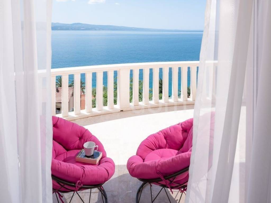 Apartmanska kuća, Prodaja, Omiš, Omiš