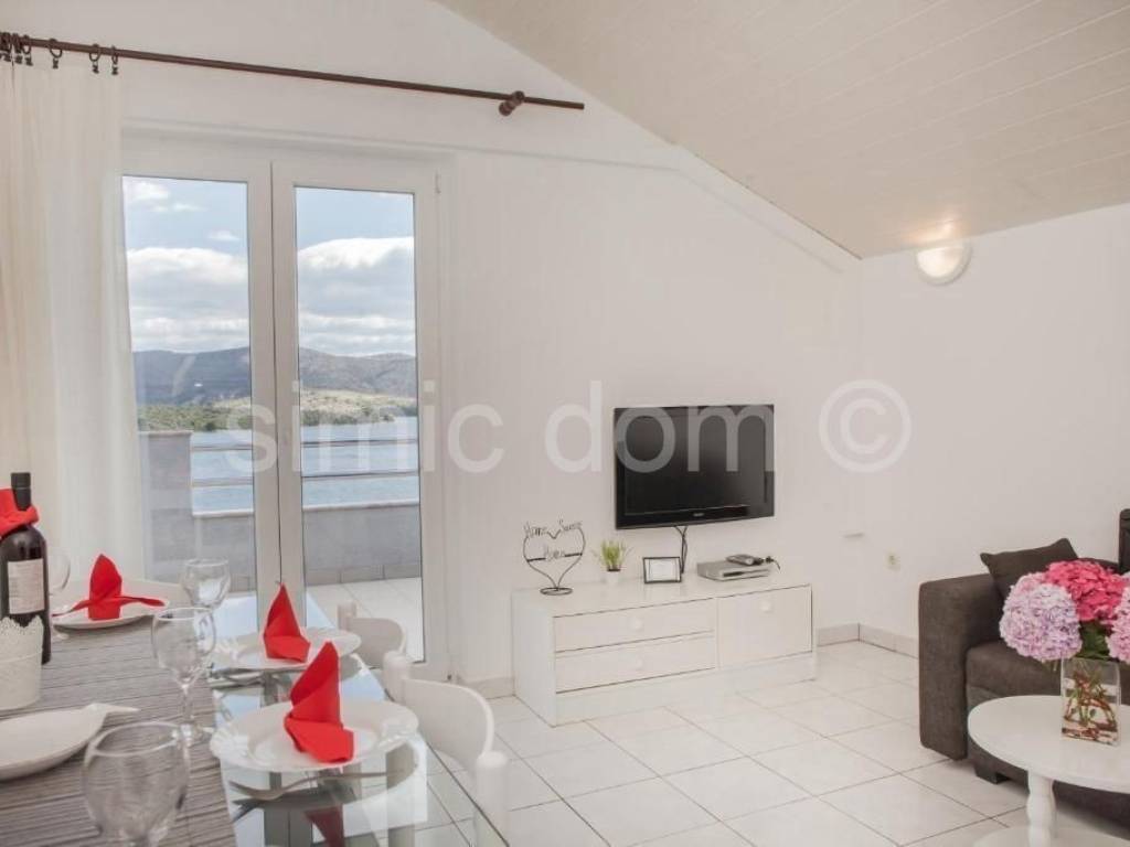Apartmanska kuća, Prodaja, Šibenik - Okolica, Žaborić