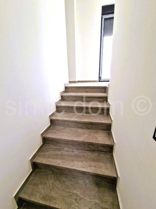 Apartman na moru, Prodaja, Murter, Murter