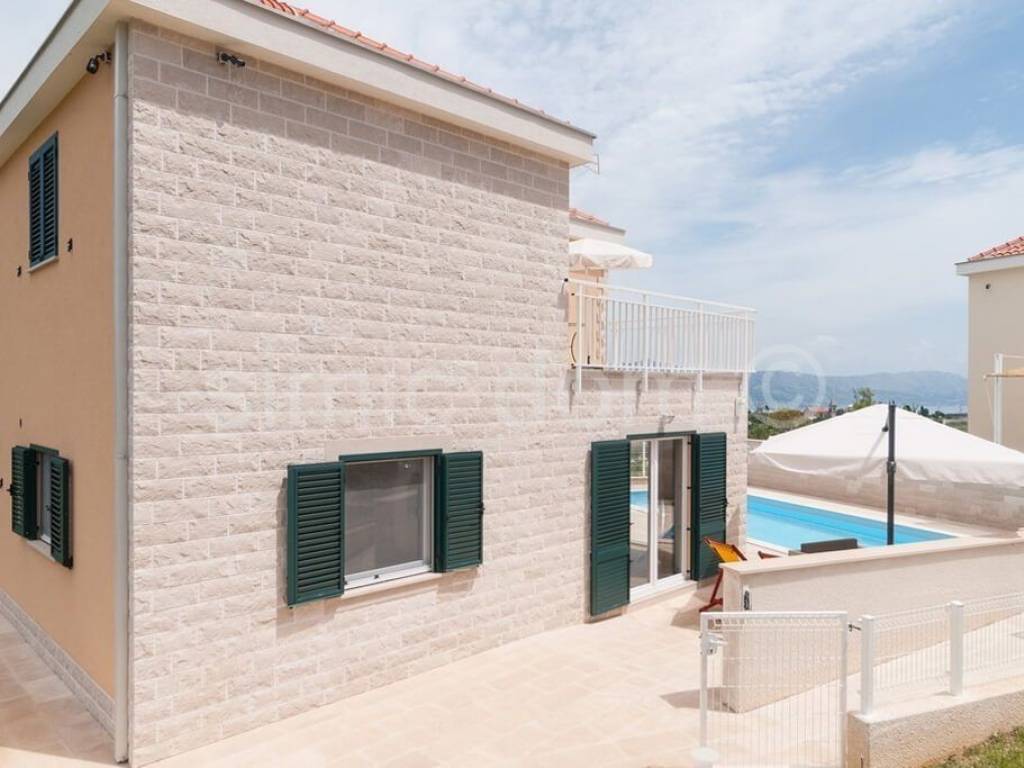 Vila, Prodaja, Supetar, Supetar