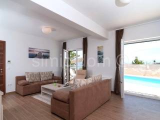 Vila, Prodaja, Supetar, Supetar