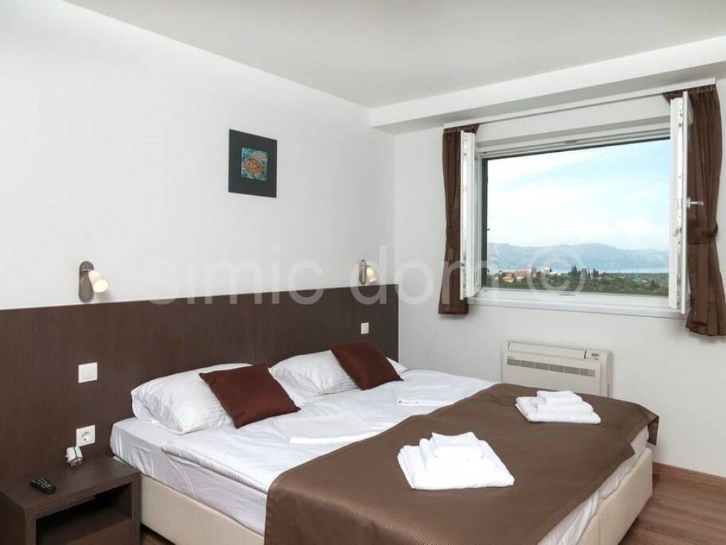 Vila, Prodaja, Supetar, Supetar