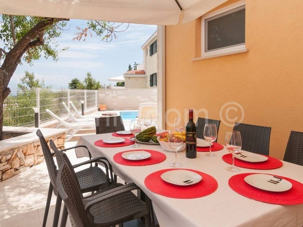 Vila, Prodaja, Supetar, Supetar