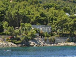 Hotel, Prodaja, Šolta, Stomorska