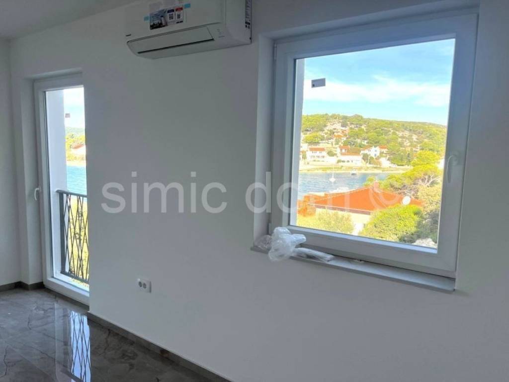 Apartman na moru, Prodaja, Tisno, Tisno