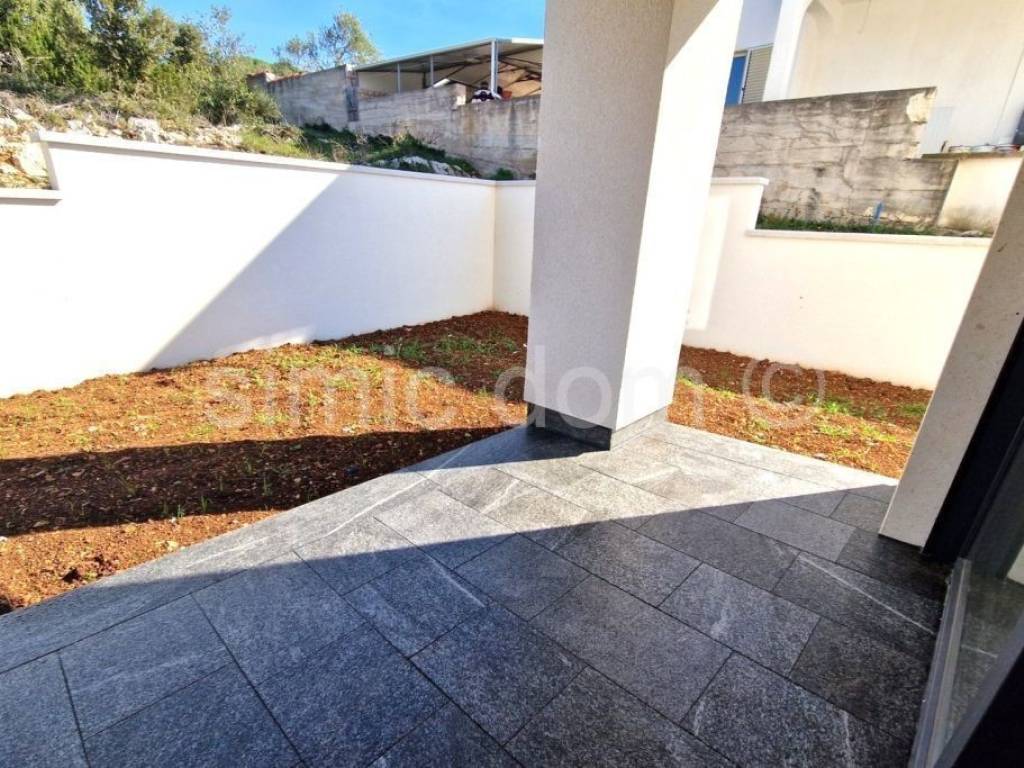 Apartman na moru, Prodaja, Murter, Murter