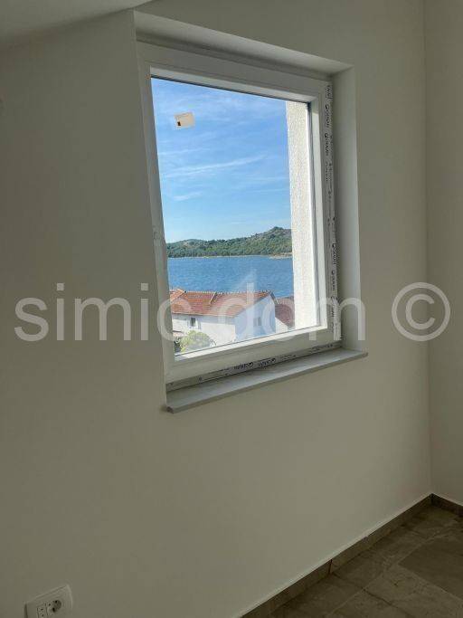 Apartman na moru, Prodaja, Tisno, Tisno