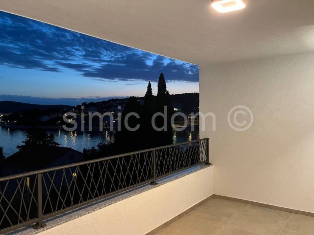 Apartman na moru, Prodaja, Tisno, Tisno