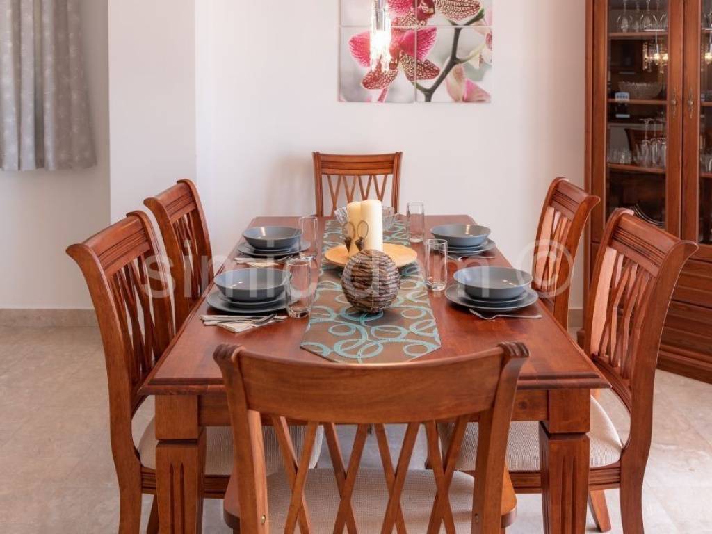 Apartmanska kuća, Prodaja, Omiš, Omiš