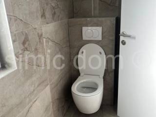Apartman na moru, Prodaja, Tisno, Tisno